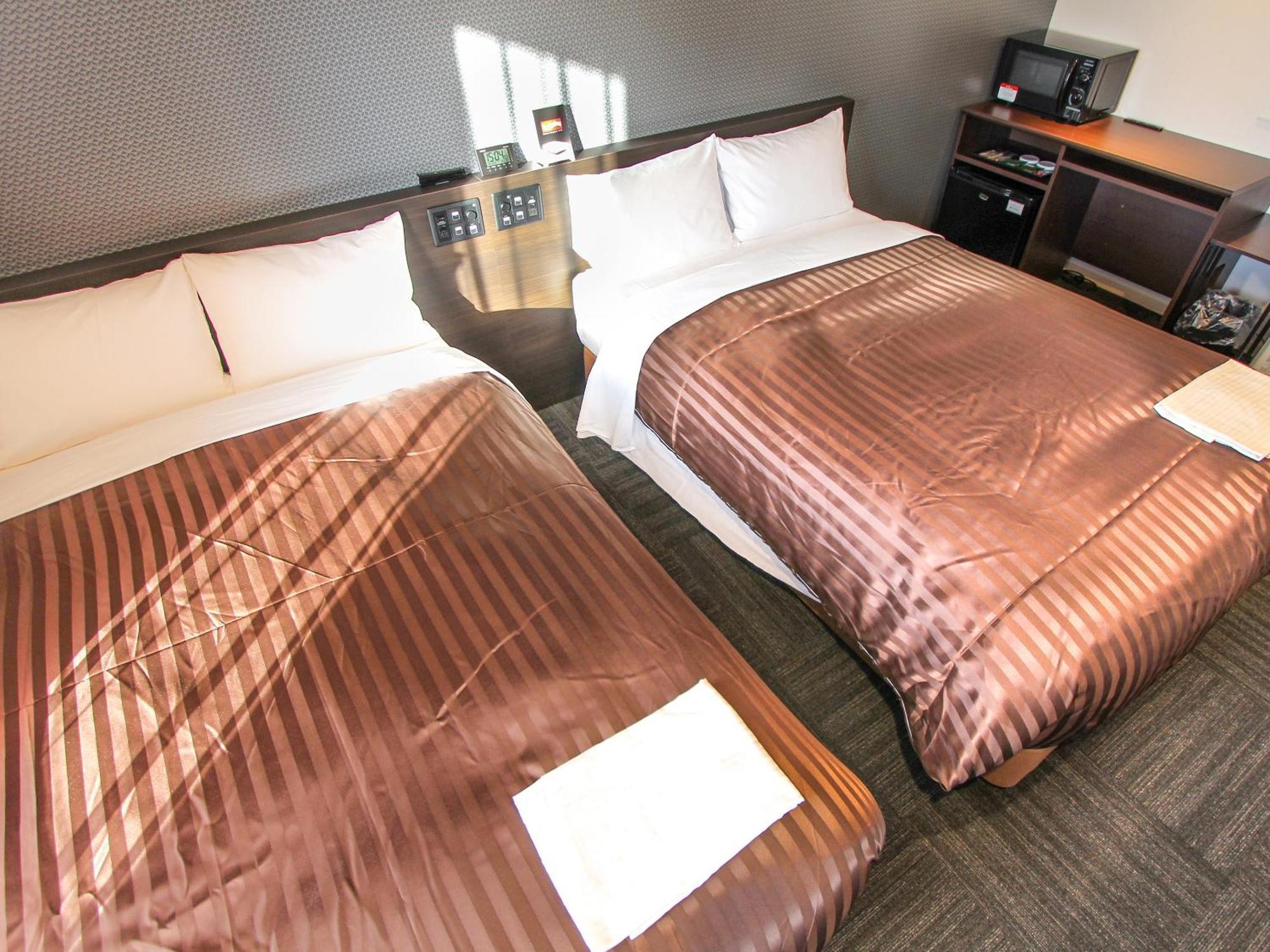 Hotel Livemax Osaka Kadoma Экстерьер фото